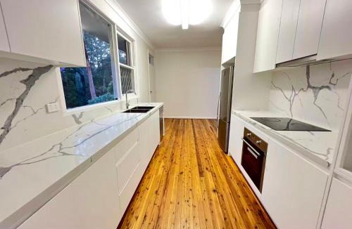 Epping House | Room 95
