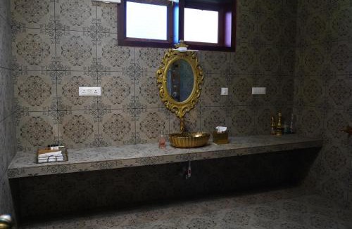 Kozhikode House | Room Suvira at Samava Farms Calicut