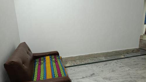 Sualkuchi Apartment | Rooms in Guwahati A1
