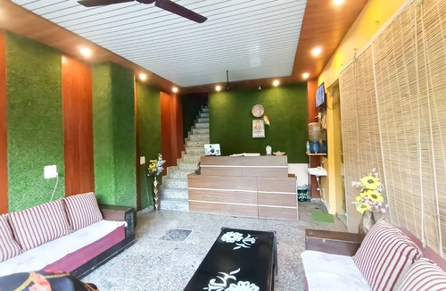 New Delhi Hotel | Roomshala 156 Hotel Mannat Inn