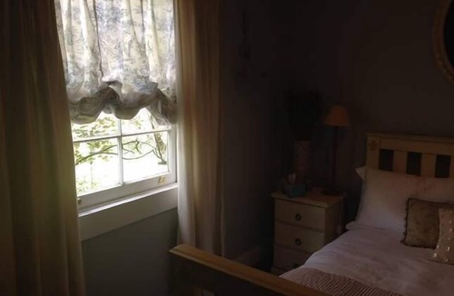 Rydal House | Rose Cottage B and B Quiet Getaway. Your own private space/living room/bathroom