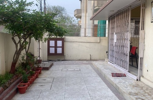 Varanasi Villa | Rose Villa Home Stay