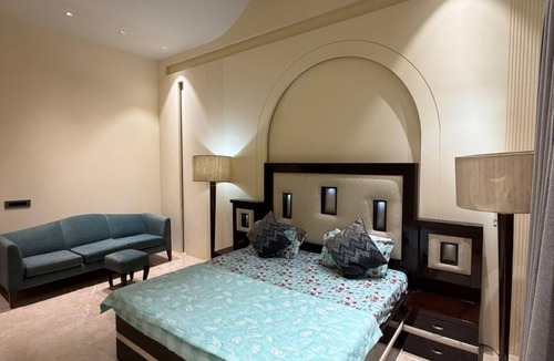 Alwar Hotel | Rosewood Manor BNB