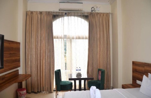 Pilibhit Hotel | Royal Heritage Resort Pilibhit - Premium Room 2