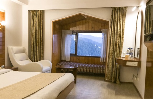 Baldeyan Hotel | Royal Jardin Whistling Pines Resort