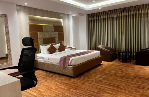 Rajshahi Hotel | Royal Raj Hotel