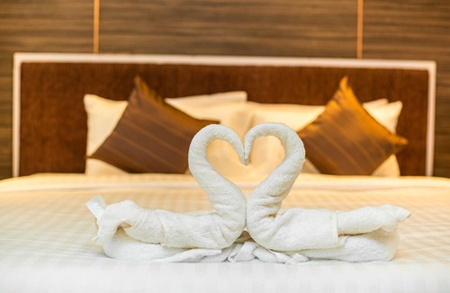 Rajshahi Hotel | Royal Raj Hotel & Condominium