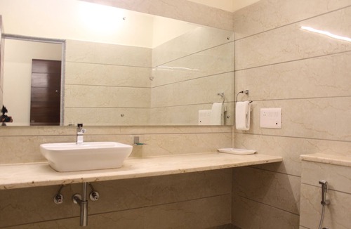 Sushant Lok Hotel | Royal Residence Iffco Chowk