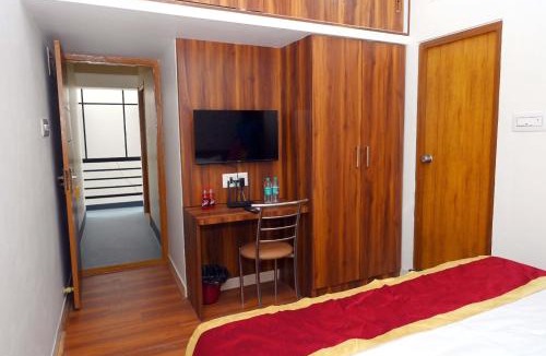 RR Nagar Hotel | royal vista hotel