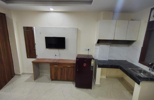 DLF Phase 3 Apartment | RR Homes