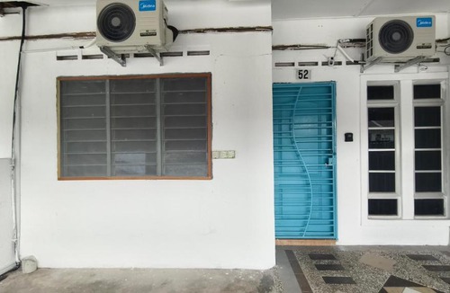 Gambang House | Ruma52 HOMESTAY