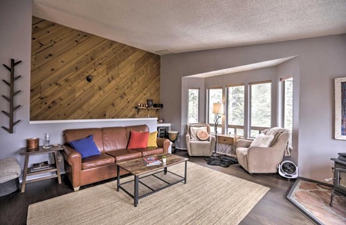 Tahoe Village House | Rustic-Chic Heavenly Condo, 5 Mi to Nevada Beach