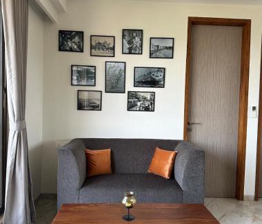Bandra West Apartment | RV Sea Dream