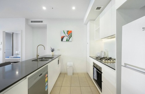 Ryde Apartment | Ryde · Comfortable 2BR Stay near Shopping Centre