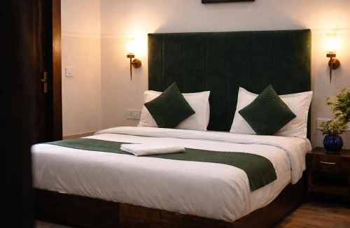 Greater Noida Hotel | Saffron Inn - Near India Expo Mart