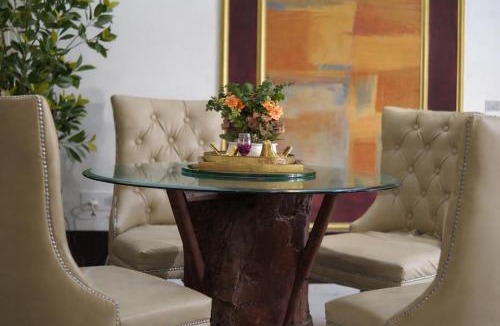 Greater Noida Hotel | Saffron Inn - Near India Expo Mart