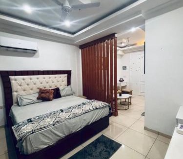 Zirakpur House | Saffron Nest