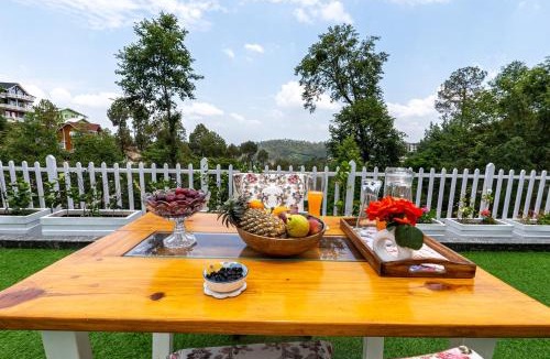 Kaul Villa | SaffronStays Canopy Cottage