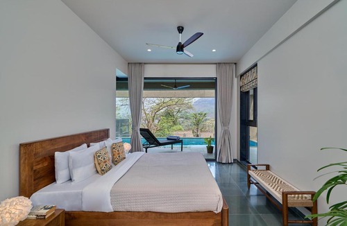 Lonavala Villa | SaffronStays Pickle & Play