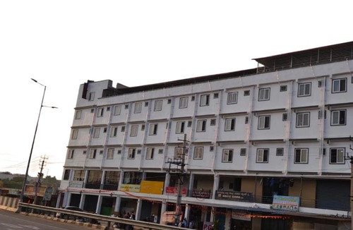 Devanahalli Hotel | Sai Grands Stay In