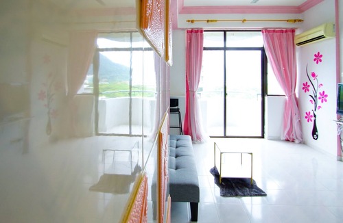 Batu Ferringhi Apartment | Sakura Home at Batu Ferringhi