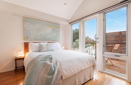 Queenscliff Apartment | Salt Loft