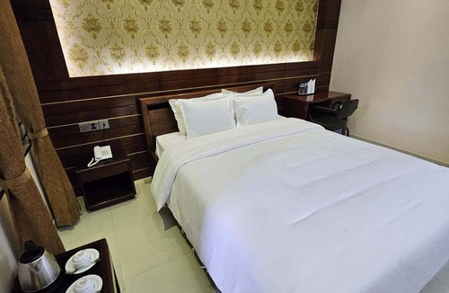 Sreemangal Hotel | Saltanat Tea Resort Sreemangal