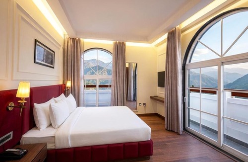 Rishikesh Hotel | Saltstayz Autograph - Rishikesh Near Triveni Ghat