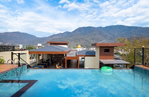 Rishikesh Hotel | Saltstayz Autograph - Rishikesh Near Triveni Ghat