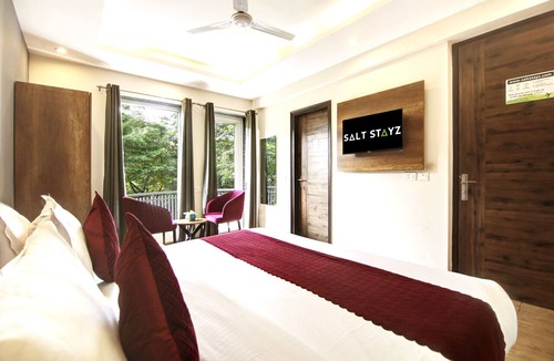 Sushant Lok Hotel | Saltstayz Select - Huda City Center