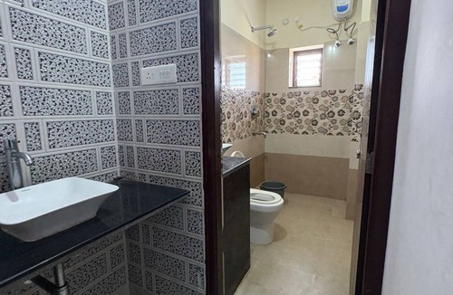 Bhubaneshwar House | Sam Premium