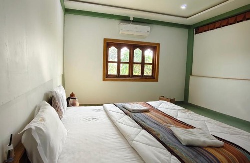 Khuldabad House | Samadhi Hermitage Retreat center