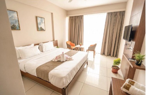Vijayanagar Hotel | Samasth Palatial Hotel