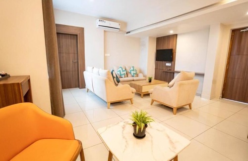 Vijayanagar Hotel | Samasth Palatial Hotel