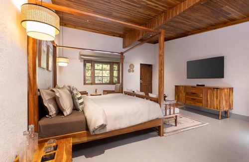 The Mall Road Hotel | Samsara Hill Resort By Leisure Hotels