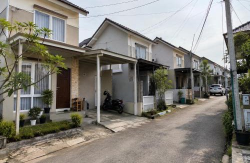 Taman Teratai House | Sangkala Villa 1