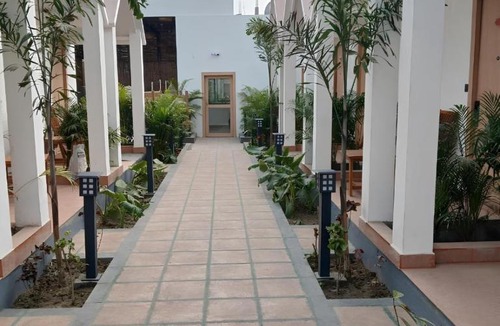 Faizabad Hotel | Sanrose Retreat