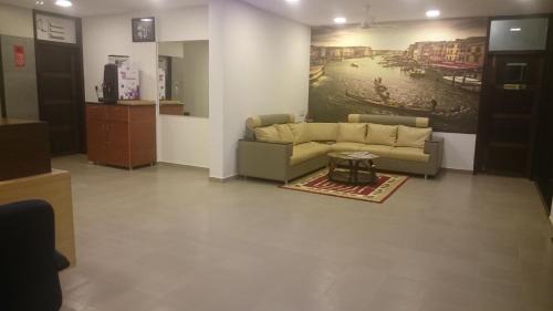 Electronic City Phase II Hotel | SAP Golden Grande Electronic City