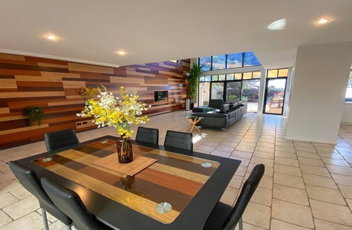 Sapphire Beach House | Sapphire Blue with direct access to Sapphire Beach