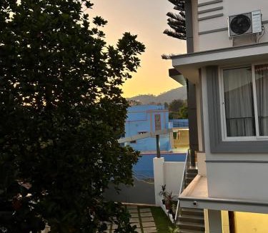 Yelagiri Hotel | Sapphire Stayss