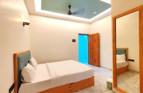 Khalapur Hotel | Satkar Inn