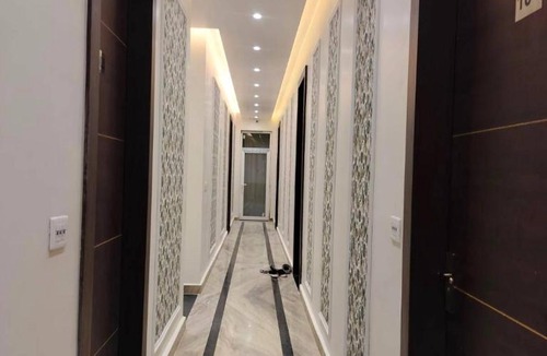 Mathura Hotel | Savadhani Palace