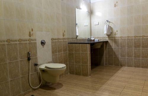 Mahabalipuram Beach Resort | Sea Breeze Beach Resort