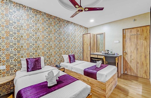 Teynampet Hotel | Season 4 Residences - Teynampet