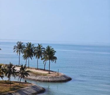 Taman Haji Zainal Apartment | Seaview Family Beach Stay -2BR Family Suite PD-