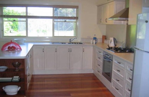 Bundanoon Apartment | SECLUDED, QUIET, PRIVATE "FERNDALE" B&B Farm Stay 5mins to BUNDANOON or EXETER