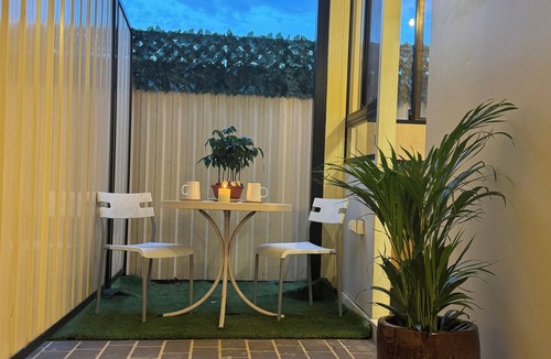 Bankstown Villa | Self contained 2-bedroom Private Granny Flat with WiFi AC in enjoyable Bankstown