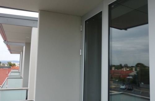 Semaphore Apartment | Semaphore Splash Apartments - Urban One Bedroom Apartment
