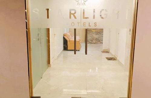 T Nagar Hotel | Senthil Murugan Poosam Apartments