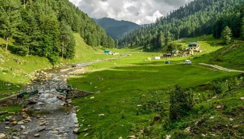 Bhaderwah Hotel | Seraahi Hills Resort